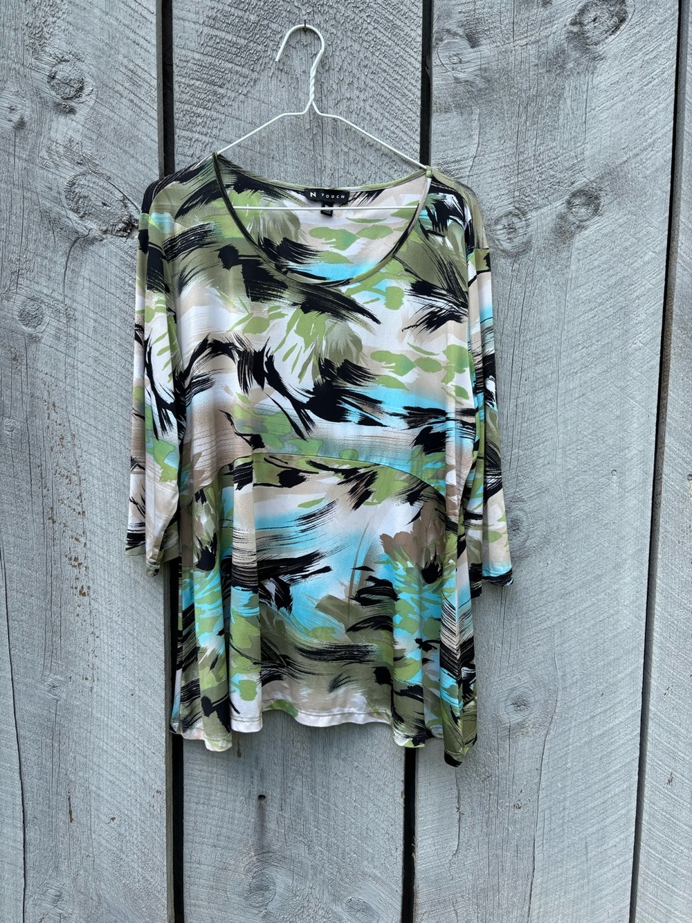 N Touch Women’s Green, Black, Tan and Blue Multi-Print Scoop Neck Top Size XL